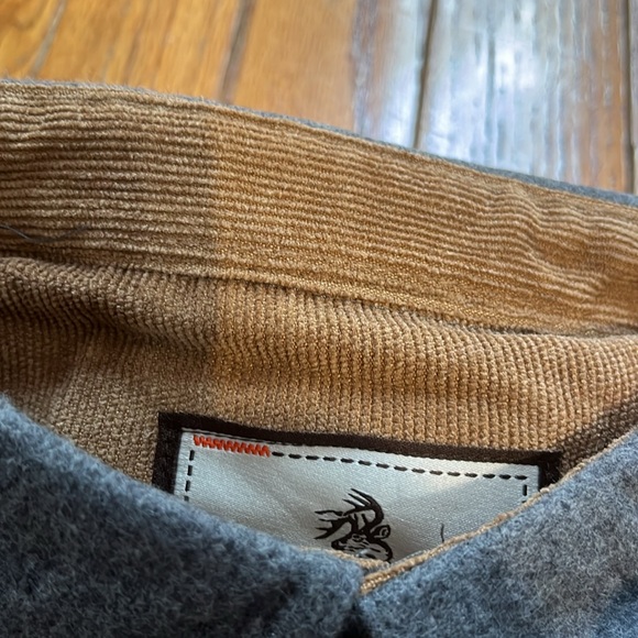 Legendary whitetail flannel shirt men’s size large gray - Picture 6 of 6